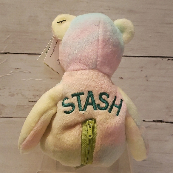STASH the Y2K BEAR - Picture 2 of 7